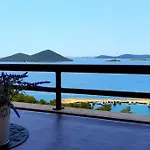 Mima With Sea View *