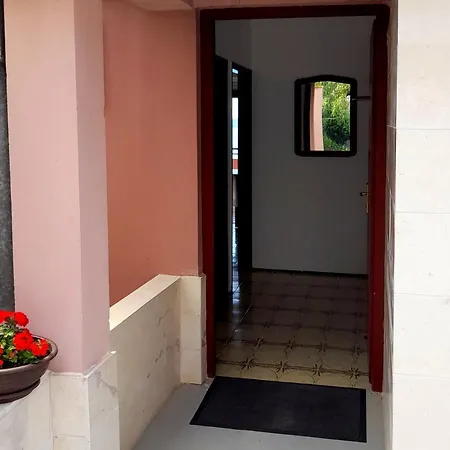 Mima With Sea View *